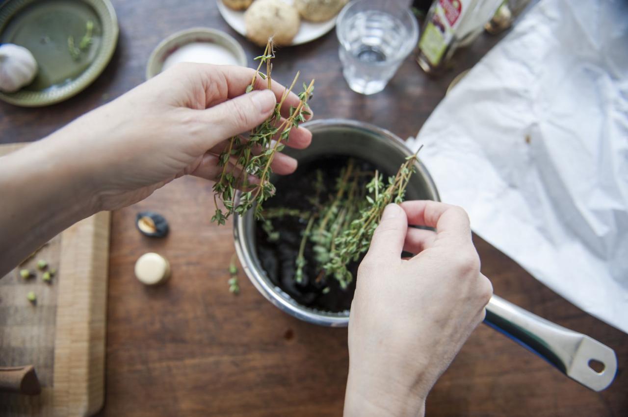 How to Use Thyme to Create Balanced, Flavorful Dishes